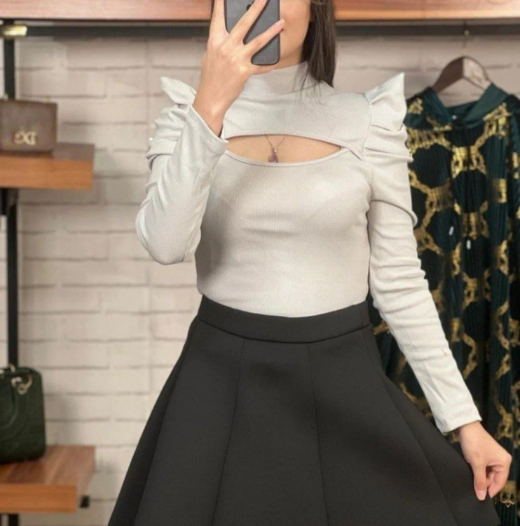 آستین چین خورده