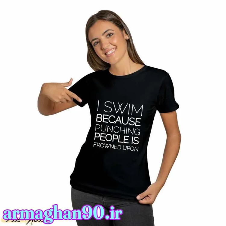 تیشرت مشکی اسپرت با متن I swim because punching people is frowned upon
